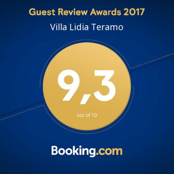 Villa Lidia Teramo Exteriör bild